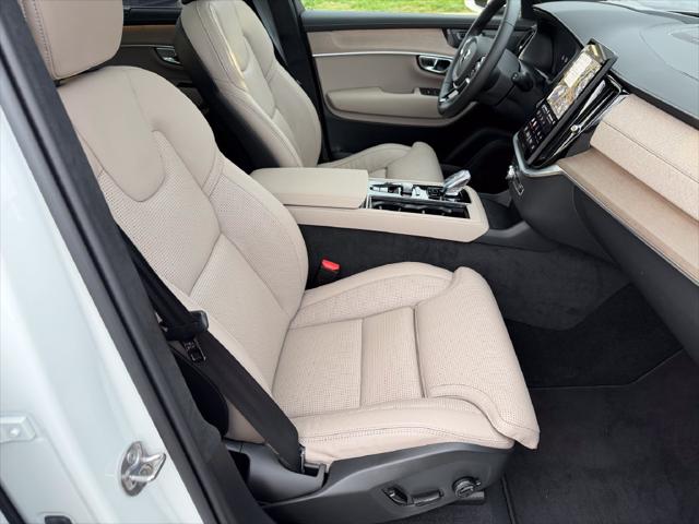 2026 Volvo XC90 Ultra, B5 AWD Gas mild hybrid, Gasoline, Bright, 7 Seats