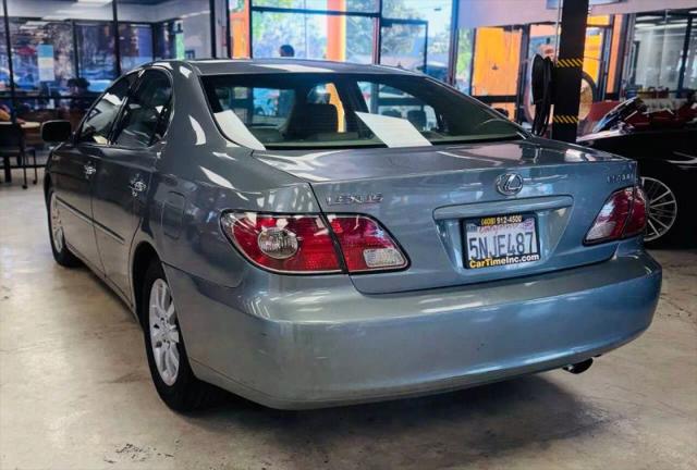 2002 Lexus ES 300 300