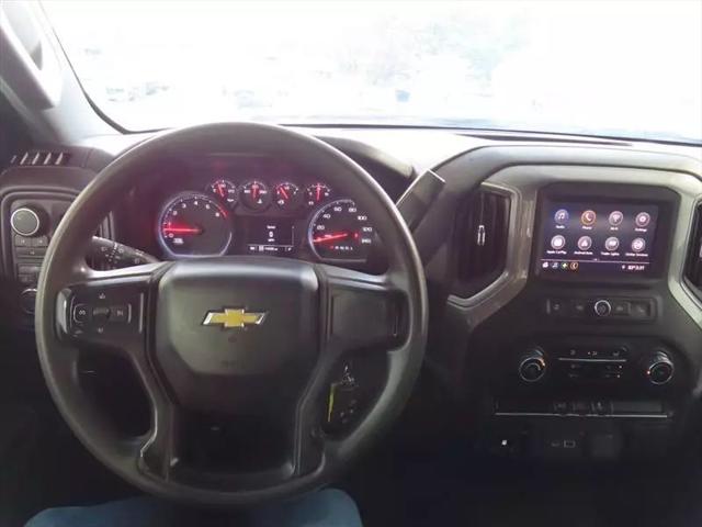 2023 Chevrolet Silverado 2500HD 4WD Crew Cab Standard Bed Custom
