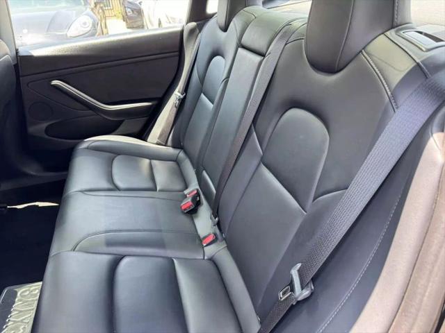 2022 Tesla Model 3 Rear-Wheel Drive