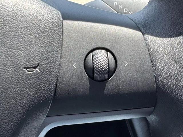 2022 Tesla Model 3 Rear-Wheel Drive