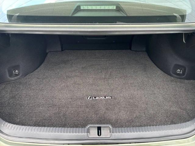 2019 Lexus ES 350 Ultra Luxury