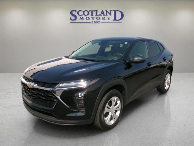 2025 Chevrolet Trax FWD LS