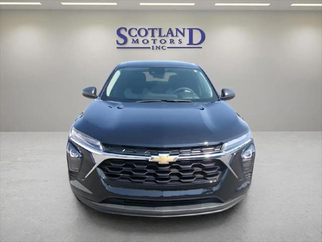 2025 Chevrolet Trax FWD LS