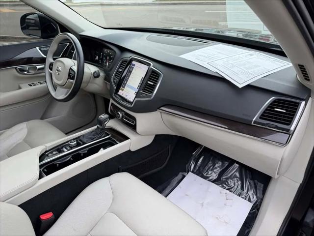 2019 Volvo XC90 T5 Momentum