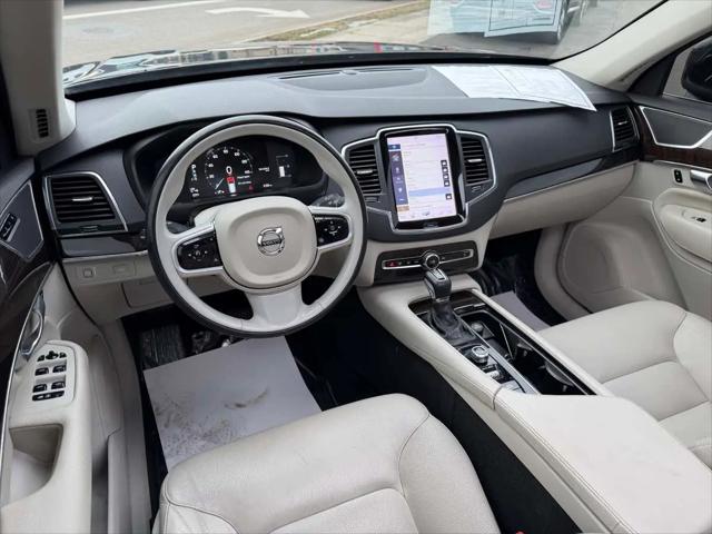 2019 Volvo XC90 T5 Momentum