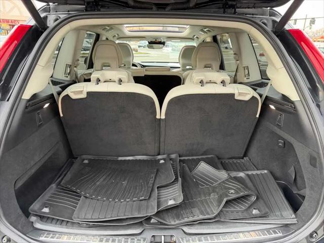 2019 Volvo XC90 T5 Momentum
