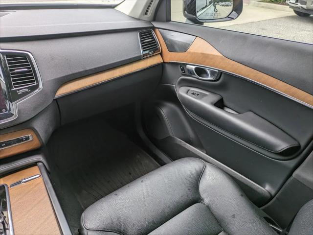 2023 Volvo XC90 Recharge T8 Plus Bright Theme 7-Seater