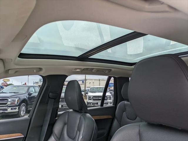 2023 Volvo XC90 Recharge T8 Plus Bright Theme 7-Seater