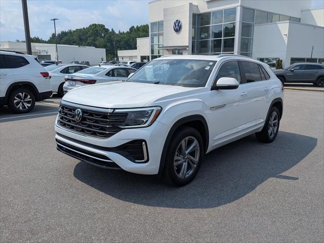 2024 Volkswagen Atlas Cross Sport 2.0T SEL R-Line