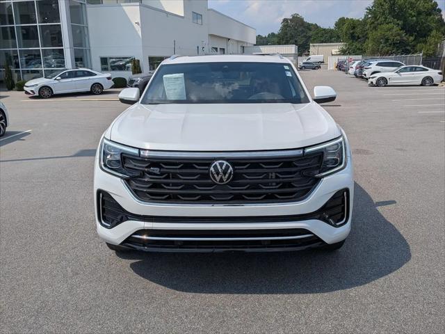 2024 Volkswagen Atlas Cross Sport 2.0T SEL R-Line