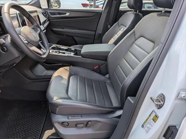 2024 Volkswagen Atlas Cross Sport 2.0T SEL R-Line