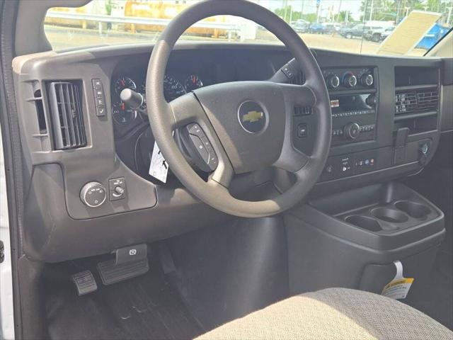 2025 Chevrolet Express Cargo Van RWD 2500 Regular Wheelbase WT