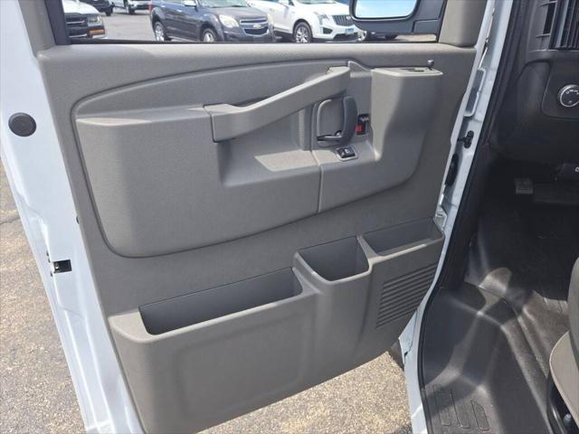 2025 Chevrolet Express Cargo Van RWD 2500 Regular Wheelbase WT