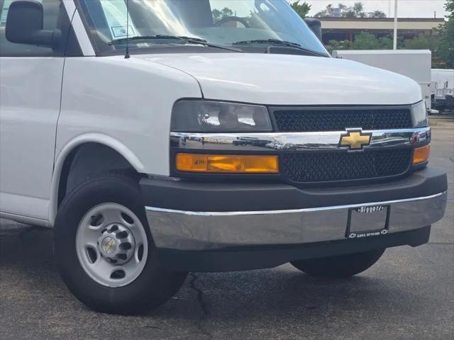 2025 Chevrolet Express Cargo Van RWD 2500 Regular Wheelbase WT