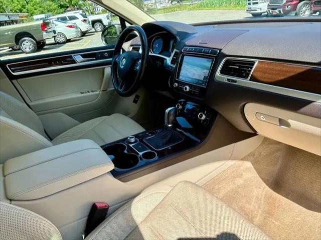 2016 Volkswagen Touareg TDI Lux