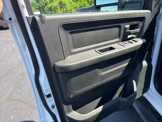 2025 Ram 2500 Tradesman Crew Cab 4x4 6'4" Box