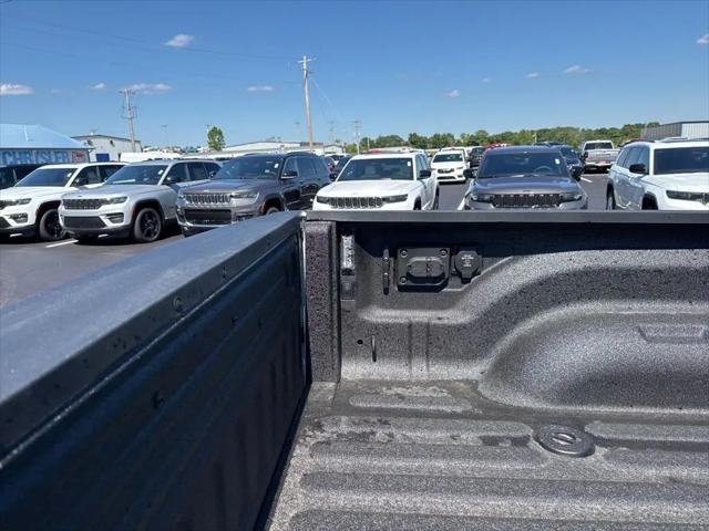 2025 Ram 2500 Tradesman Crew Cab 4x4 6'4" Box