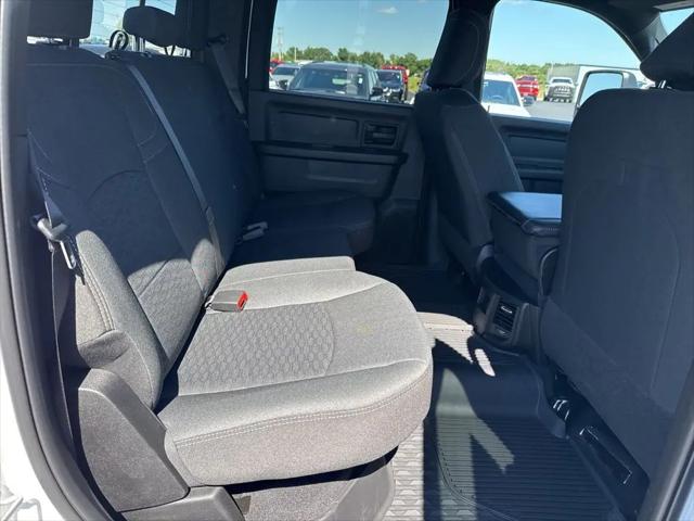 2025 Ram 2500 Tradesman Crew Cab 4x4 6'4" Box