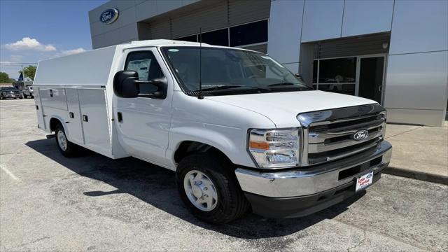 2026 Ford E-350 Cutaway E-Series Cutaway for sale in Decatur, AL