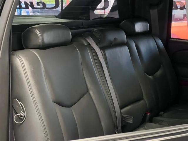 2004 Chevrolet Avalanche Z71