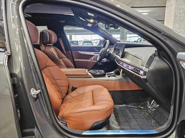 2026 BMW 7 Series 750e xDrive