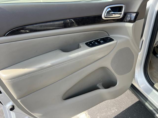 2012 Jeep Grand Cherokee Laredo