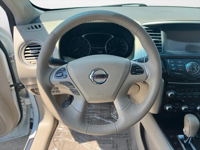 2014 Nissan Pathfinder SL