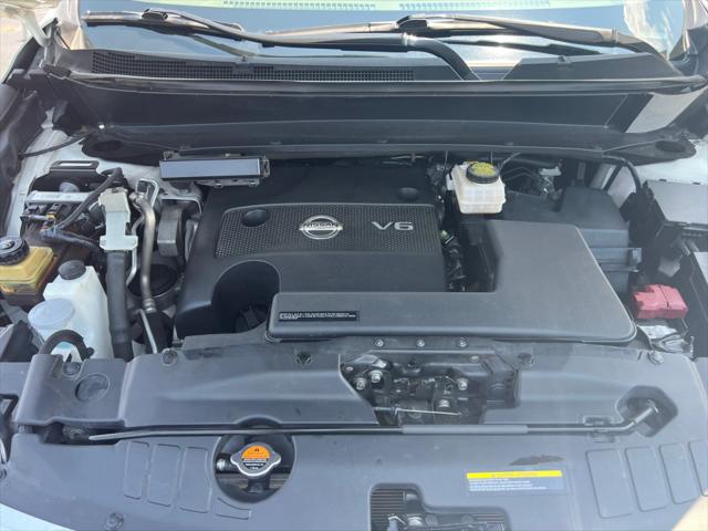 2014 Nissan Pathfinder SL
