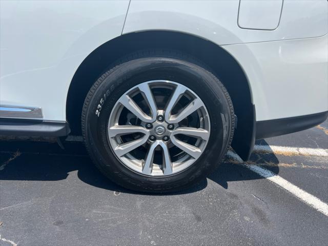 2014 Nissan Pathfinder SL