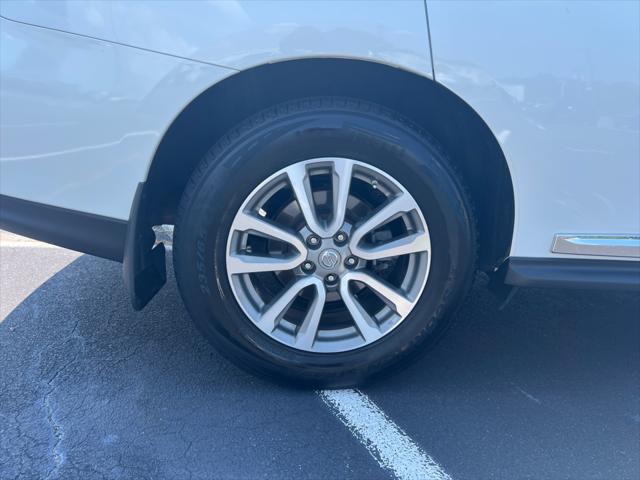 2014 Nissan Pathfinder SL