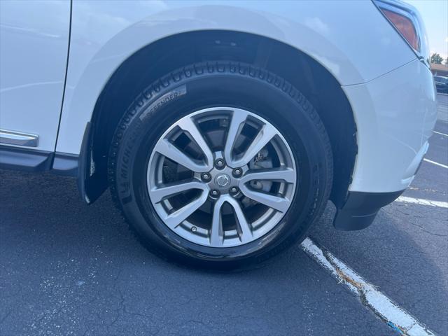 2014 Nissan Pathfinder SL