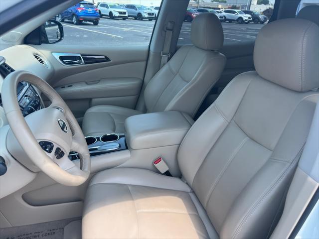 2014 Nissan Pathfinder SL
