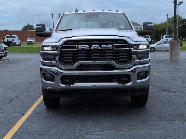 2025 RAM 2500 Tradesman Crew Cab 4x4 64 Box