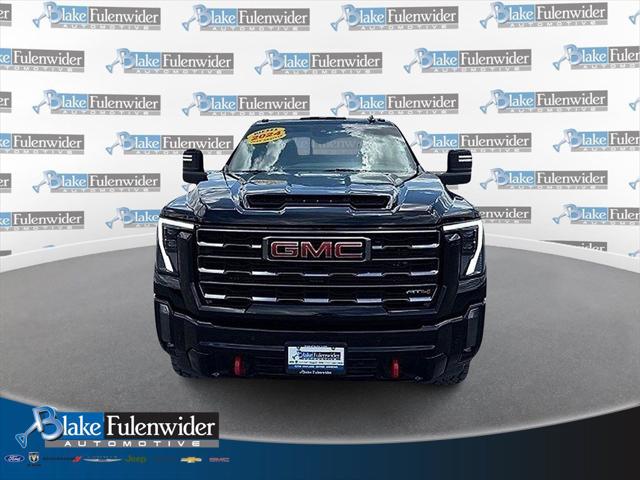 2024 GMC Sierra 2500HD 4WD Crew Cab Standard Bed AT4