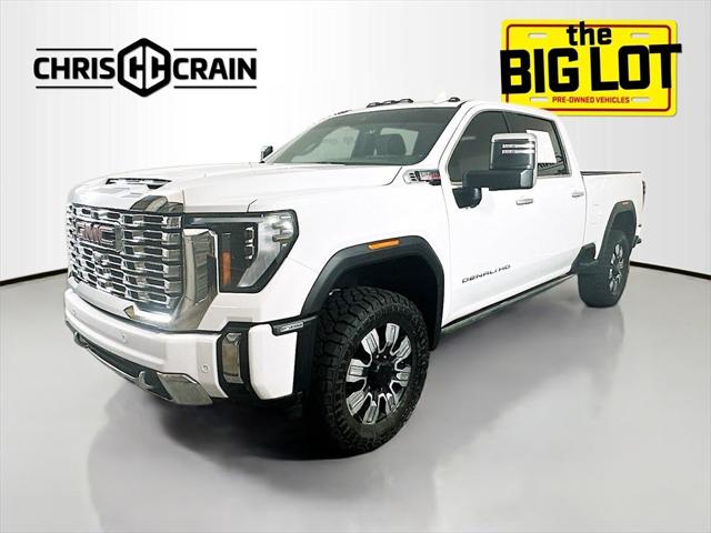 2024 GMC Sierra 2500HD 4WD Crew Cab Standard Bed Denali