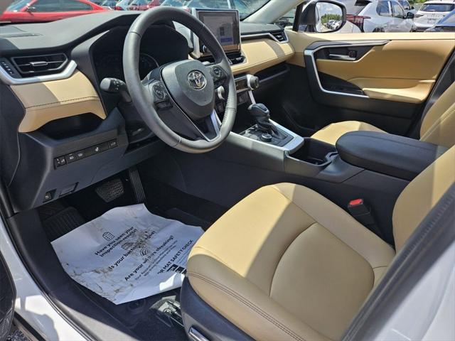 2024 Toyota RAV4 Hybrid XLE Premium