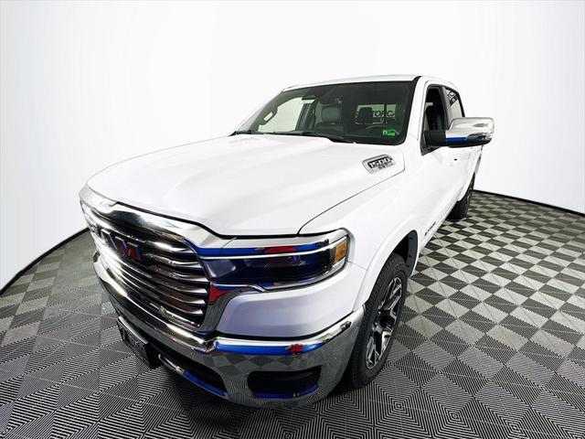 2025 RAM Ram 1500 RAM 1500 LARAMIE CREW CAB 4X4 57 BOX