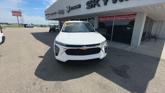 2025 Chevrolet Trax FWD LS