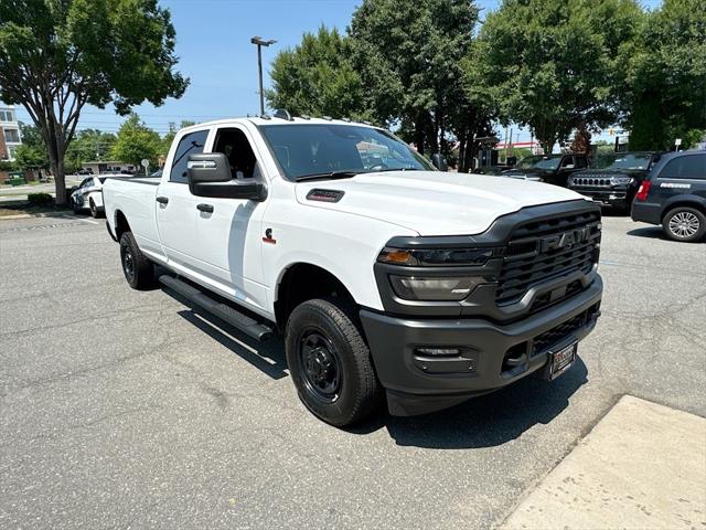 2025 RAM 2500 Tradesman Crew Cab 4x4 8 Box