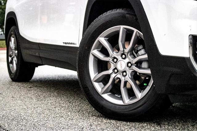 2024 GMC Terrain FWD SLT