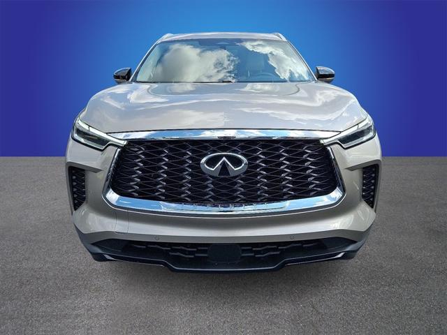 2024 INFINITI QX60 LUXE