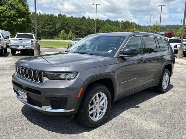 2023 Jeep Grand Cherokee L Laredo 4x4