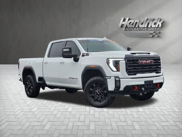 2024 GMC Sierra 2500HD 4WD Crew Cab Standard Bed AT4
