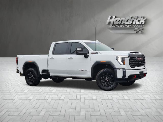 2024 GMC Sierra 2500HD 4WD Crew Cab Standard Bed AT4