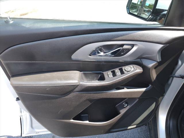 2020 Chevrolet Traverse AWD LT Cloth