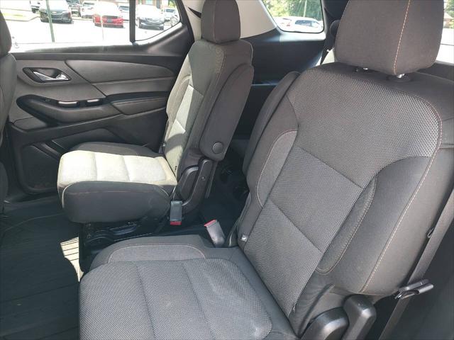2020 Chevrolet Traverse AWD LT Cloth