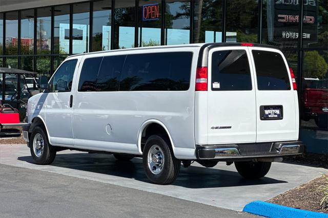 2024 Chevrolet Express Passenger RWD 3500 Extended Wheelbase LT