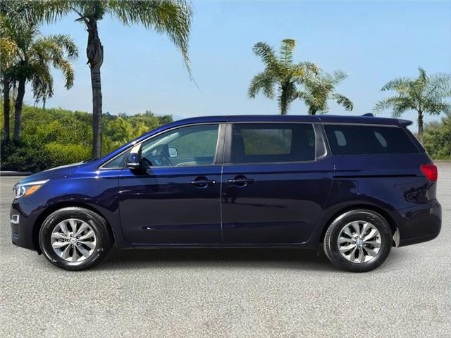 2020 Kia Sedona LX