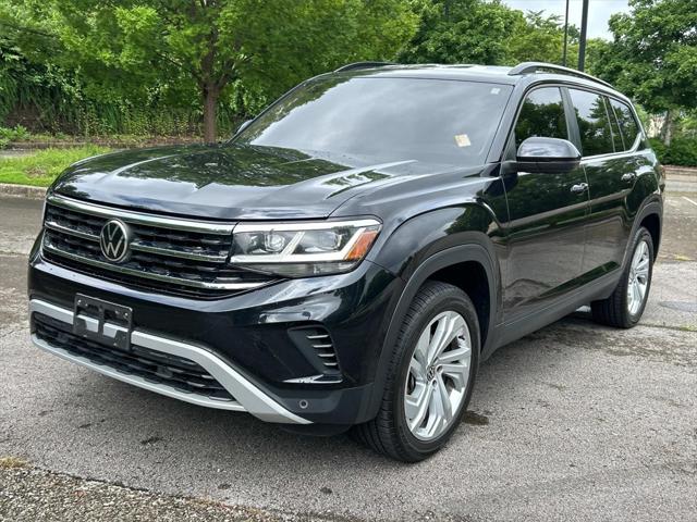 2022 Volkswagen Atlas 3.6L V6 SE w/Technology
